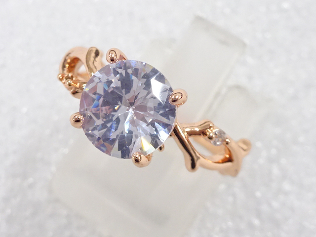 JAPANESE KIMONO / ANTIQUE CRYSTAL RING (SIZE 13)